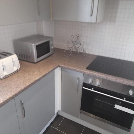Penthouse Apartment Free Wi-Fi & Parking Occasional Bed Available Solihull Exterior foto