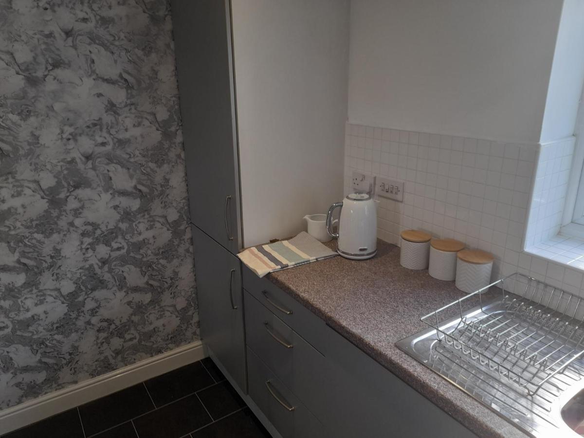 Penthouse Apartment Free Wi-Fi & Parking Occasional Bed Available Solihull Exterior foto